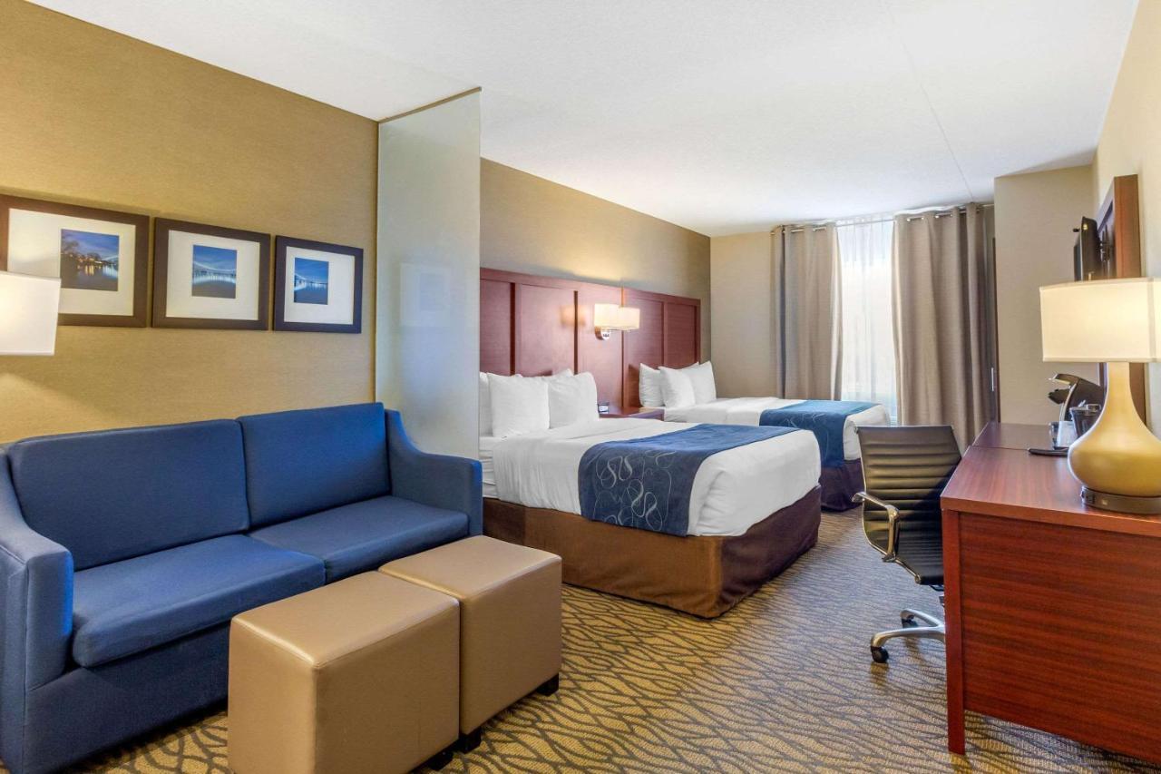 Comfort Suites Downtown Windsor Eksteriør bilde