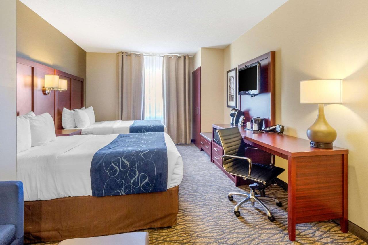 Comfort Suites Downtown Windsor Eksteriør bilde